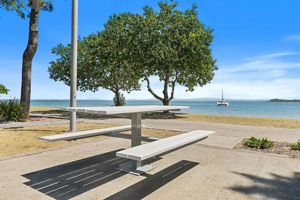 Bongaree Water'S View Apartment